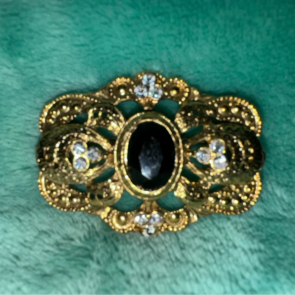 AVANTE Brooch. - Picture 2 of 5